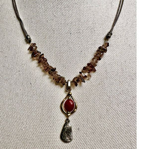 Vintage Chico's Quartz Carnelian adjustable necklace